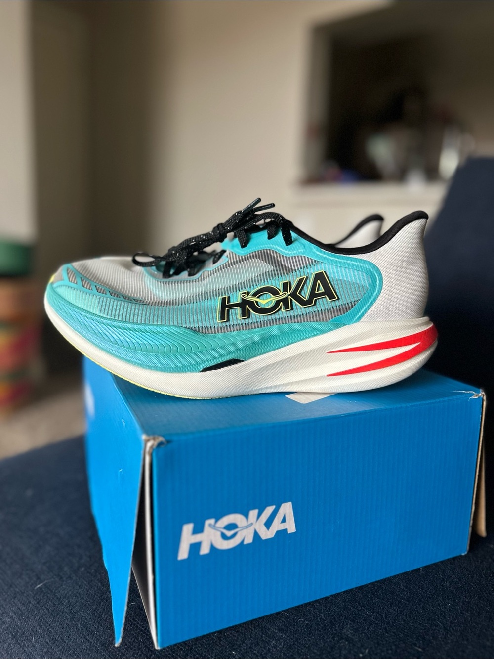 NEW Men’s Carbon Plate HOKA CIELO X1 2.0 size 10.5